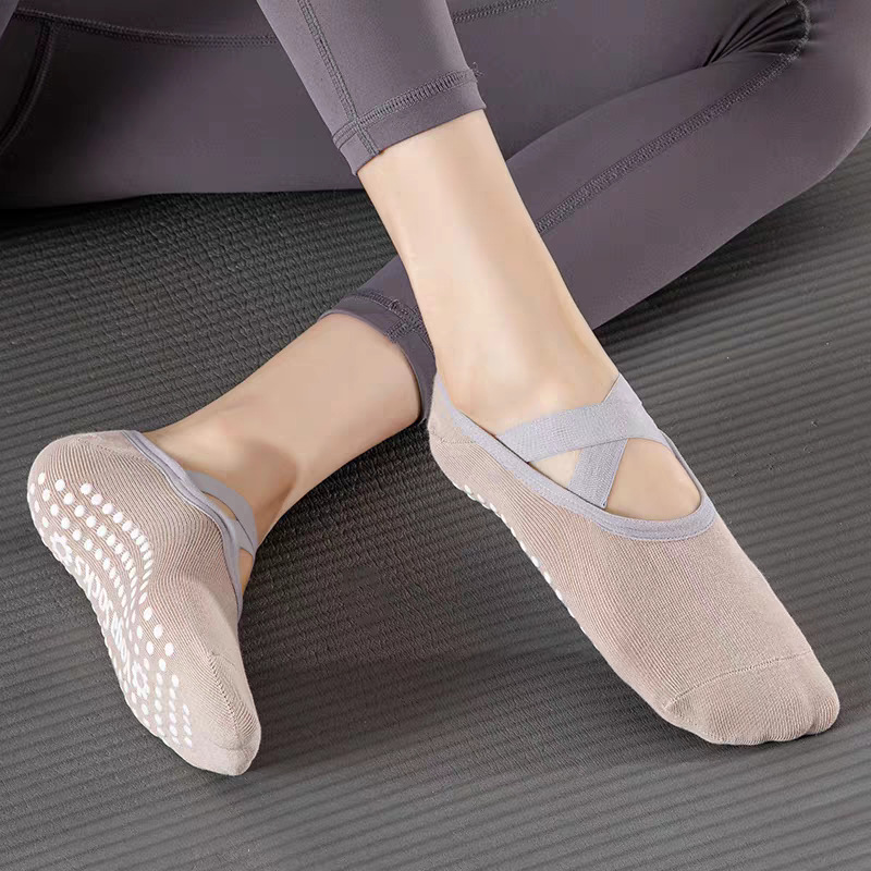 Professional Women Yoga Sock S - đánh giá và giá Pilates & Yoga Vertebrasana